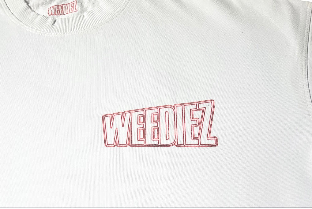 Signature Style white weediez t-shirt red logo